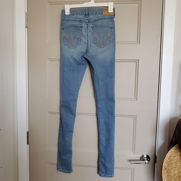 Hollister Super Skinny High Rise Jeans - Picture 5 of 6